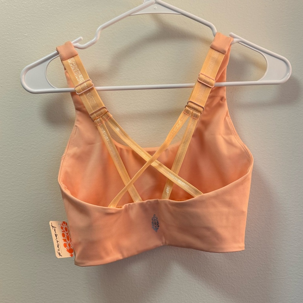 NWT Free People Movement Round Robin Bra - Picture 4 of 4